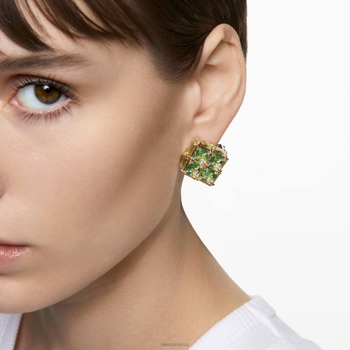 Jewelry Swarovski Curiosa stud earring Single, Square cut, Green, Gold-tone plated 48JX976